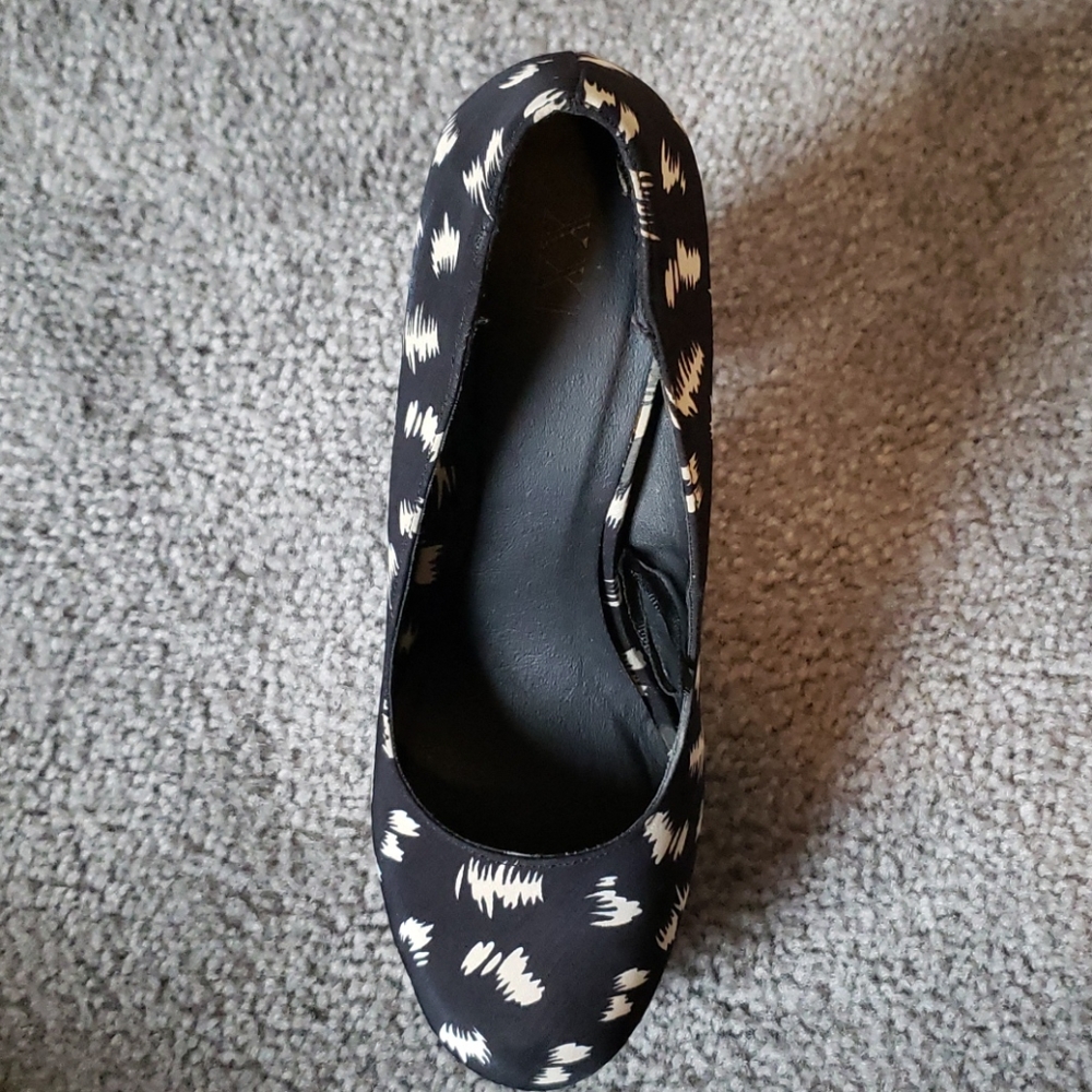platform round toe heels - Picture 3 of 5